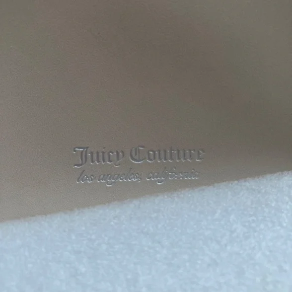 Juicy Couture String of Pearls Double Medium Zip Around Metallic/Velvet Wallet - Picture 12 of 14